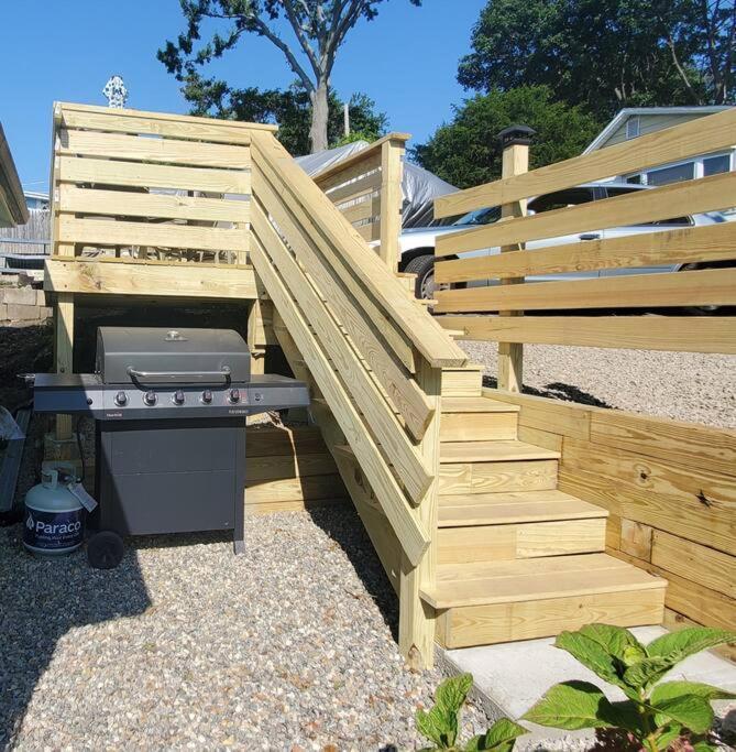 Beachy Bay Breeze Bungalow 2Br With Parking And Close To Many Amenities. West Haven Exterior foto